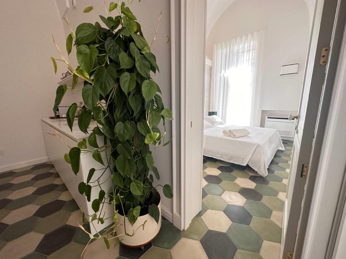 Coniger 4 Casa Vacanze In Centro Lecce Con Wi-Fi E Smart Tv Eksteriør billede