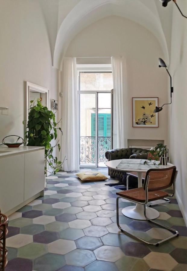 Coniger 4 Casa Vacanze In Centro Lecce Con Wi-Fi E Smart Tv Eksteriør billede